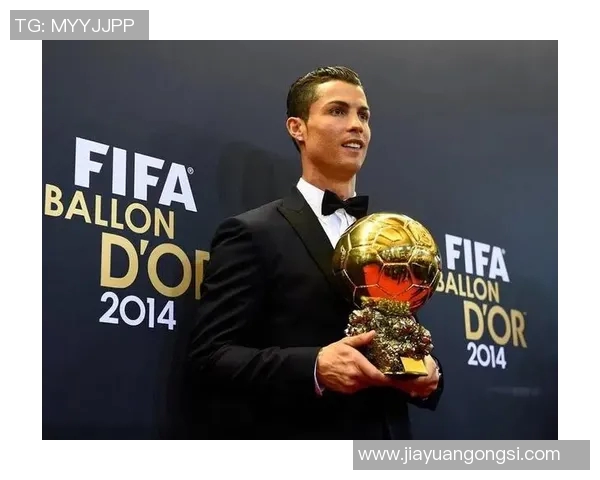 45号球足球明星的传奇之路与背后故事揭秘 45号球足球明星的传奇之路与背后故事揭秘