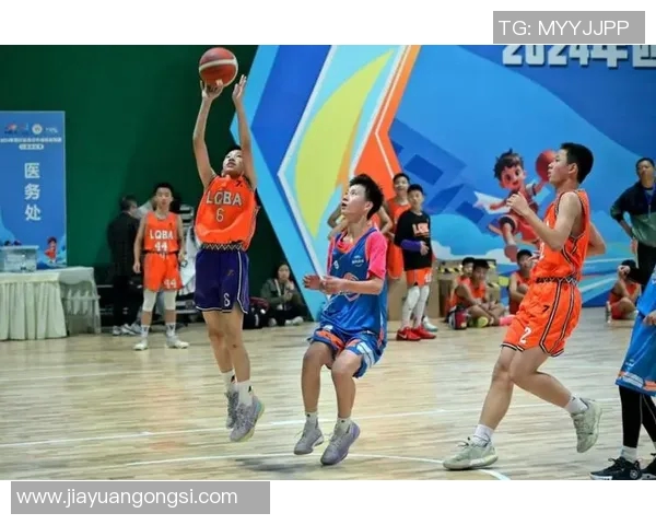 成都篮球队在选拔赛中的灵活性表现分析与点评 成都篮球队在选拔赛中的灵活性表现分析与点评