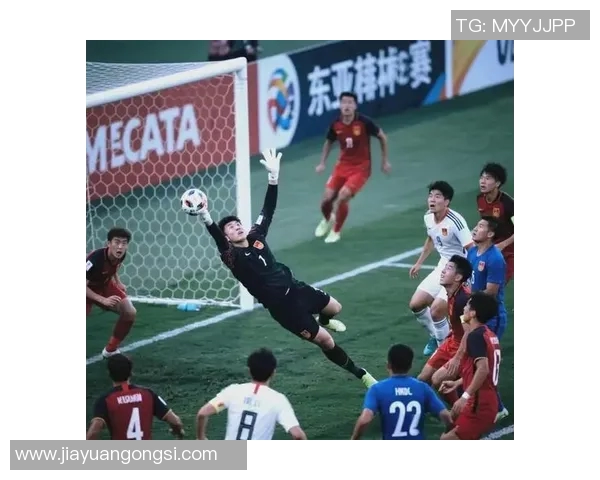 成都足球队战术变革引发热议球迷期待新风貌与未来表现 成都足球队战术变革引发热议球迷期待新风貌与未来表现