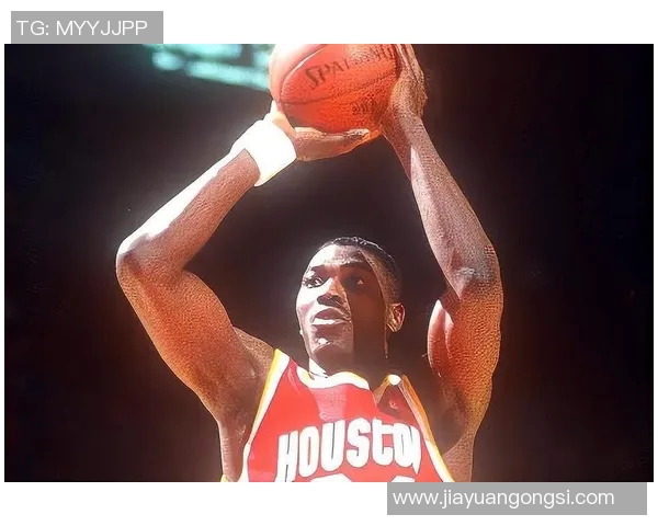 荷兰足球明星中锋的传奇故事与辉煌成就揭秘 荷兰足球明星中锋的传奇故事与辉煌成就揭秘